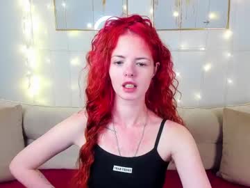 Rubyattwood Chaturbate stream image from December 31, 2024