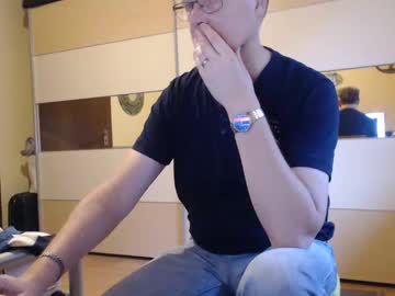 Ach471 Chaturbate stream image from December 31, 2024