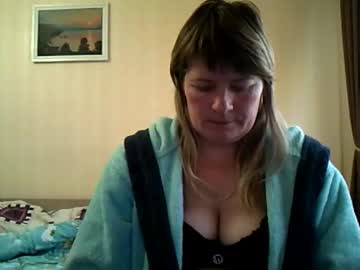 Bellalove335 Chaturbate stream image from December 31, 2024