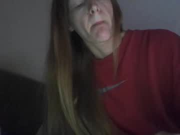 Shyredhead555324 Chaturbate stream image from December 31, 2024