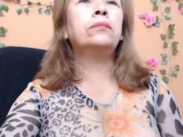 Hellensextits Chaturbate stream image from December 31, 2024