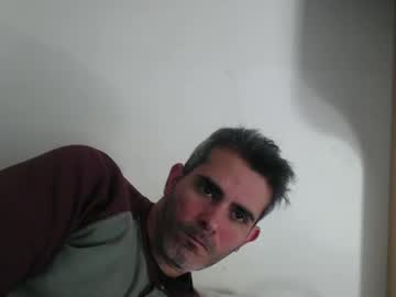 C0llinfarrell Chaturbate stream image from December 31, 2024