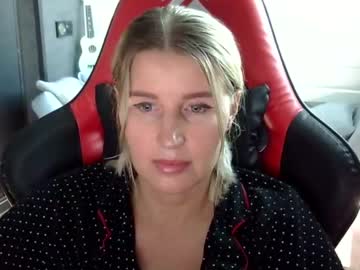 Emily_Nelson Chaturbate stream image from December 31, 2024