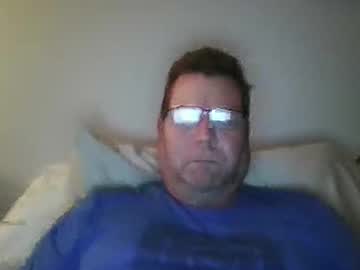 Goldenbear3111 Chaturbate stream image from December 31, 2024