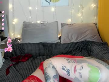 Jully_Rox Chaturbate stream image from December 31, 2024