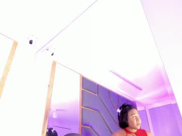 Scarletthott1 Chaturbate stream image from December 31, 2024