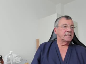 200gentleman Chaturbate stream image from December 31, 2024