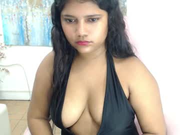 Kira_Ebony Chaturbate stream image from December 31, 2024