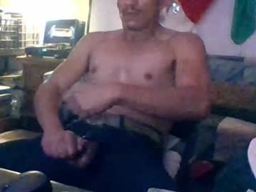Badhombremx Chaturbate stream image from December 31, 2024