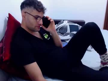 Calvinjohnlad Chaturbate stream image from December 31, 2024