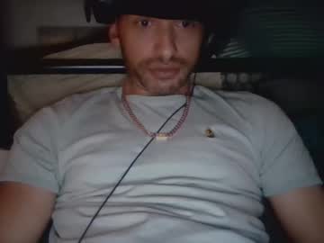 Majorb121 Chaturbate stream image from December 31, 2024