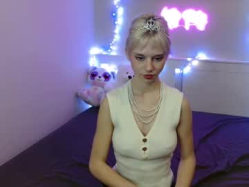 Luna_Blaze22 Chaturbate stream image from December 31, 2024