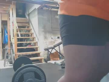 Chubbytuna Chaturbate stream image from December 31, 2024