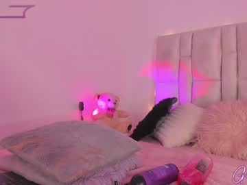 Giselle_Js Chaturbate stream image from December 31, 2024
