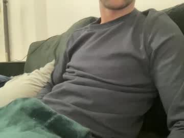 Mangoeli Chaturbate stream image from December 31, 2024