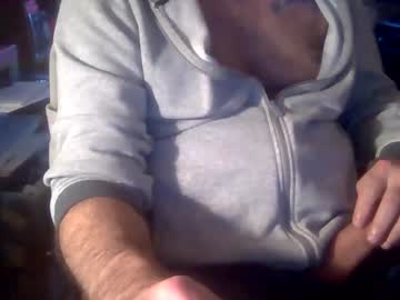 Davethebooky Chaturbate stream image from December 31, 2024