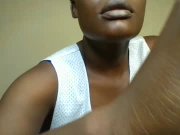 Vee_Tommy Chaturbate stream image from December 31, 2024