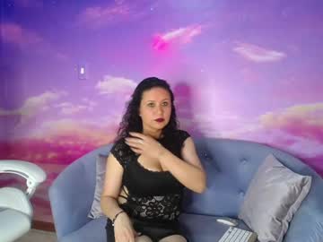 Sophia_Blade Chaturbate stream image from December 31, 2024