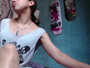 Suki_Chan69 Chaturbate stream image from December 31, 2024