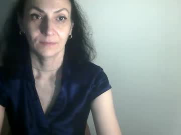 Frankieteasing Chaturbate stream image from December 31, 2024