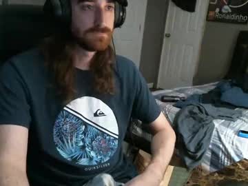 Hellothereimcoolyo Chaturbate stream image from December 31, 2024