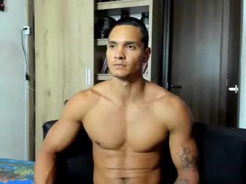Neotayson Chaturbate stream image from December 31, 2024