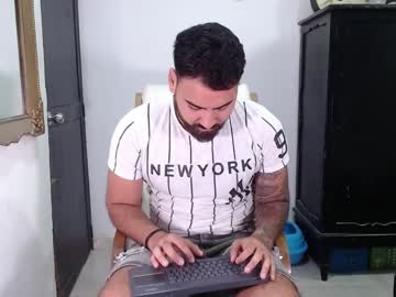 Tomy_Johnson2 Chaturbate stream image from December 31, 2024