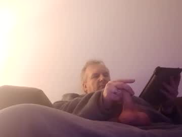 Paule7676 Chaturbate stream image from December 31, 2024