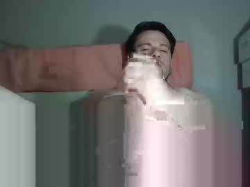 Vikbika2 Chaturbate stream image from December 31, 2024