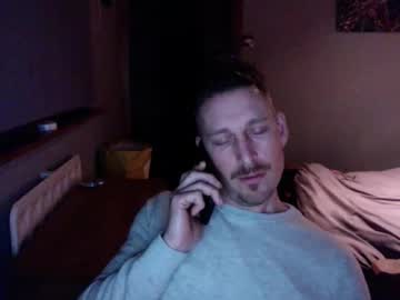 Bad_Dad43 Chaturbate stream image from December 31, 2024