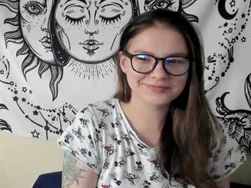 Hell_Helga Chaturbate stream image from December 31, 2024