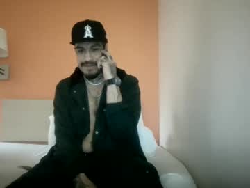 Feralfilth Chaturbate stream image from January 01, 2025