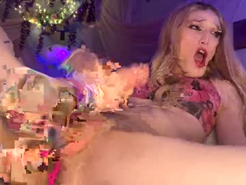 Rynestonexxx Chaturbate stream image from January 01, 2025