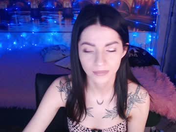 Eliselotus Chaturbate stream image from January 01, 2025