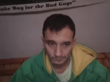 Bennymn Chaturbate stream image from January 01, 2025