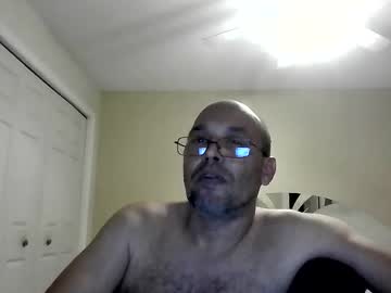 Latinoinfla Chaturbate stream image from January 01, 2025