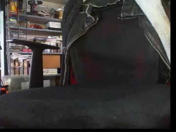 Phatty2021 Chaturbate stream image from January 01, 2025