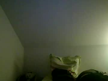 Gentle_Hell Chaturbate stream image from January 01, 2025