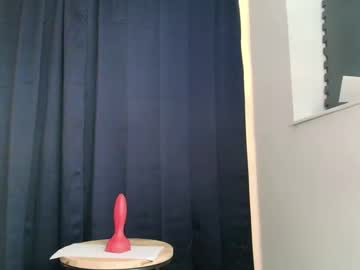Primdeceit Chaturbate stream image from January 01, 2025