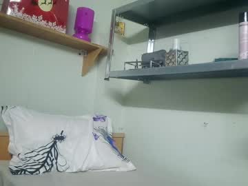 Red_Hot_Milf Chaturbate stream image from January 01, 2025