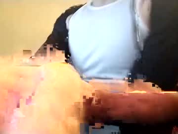 Femboyhomme Chaturbate stream image from January 01, 2025