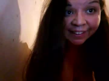 Gina_Honey Chaturbate stream image from January 01, 2025