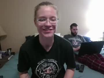 Wildsuburbanlife Chaturbate stream image from January 01, 2025