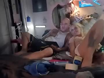 Franknhoney183 Chaturbate stream image from January 01, 2025