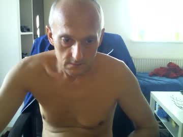 Sylverstart92 Chaturbate stream image from January 01, 2025