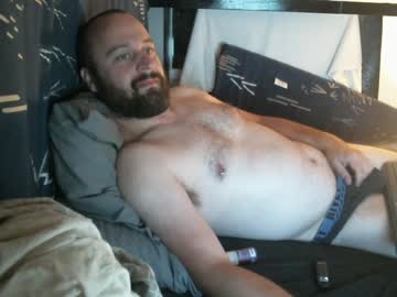 Xredchestedx Chaturbate stream image from January 01, 2025