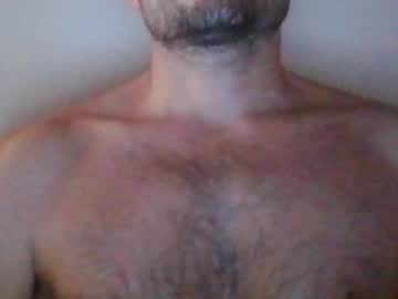 Newtyguy90 Chaturbate stream image from January 01, 2025