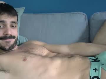 000folla000 Chaturbate stream image from January 01, 2025