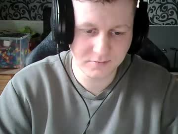 Frenchfrieswithmayo Chaturbate stream image from January 01, 2025