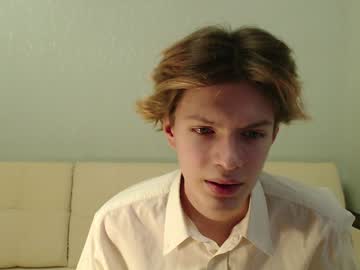 Lumeris Chaturbate stream image from January 01, 2025